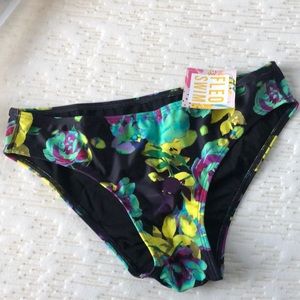 FLEO Swim Bottoms 🌴